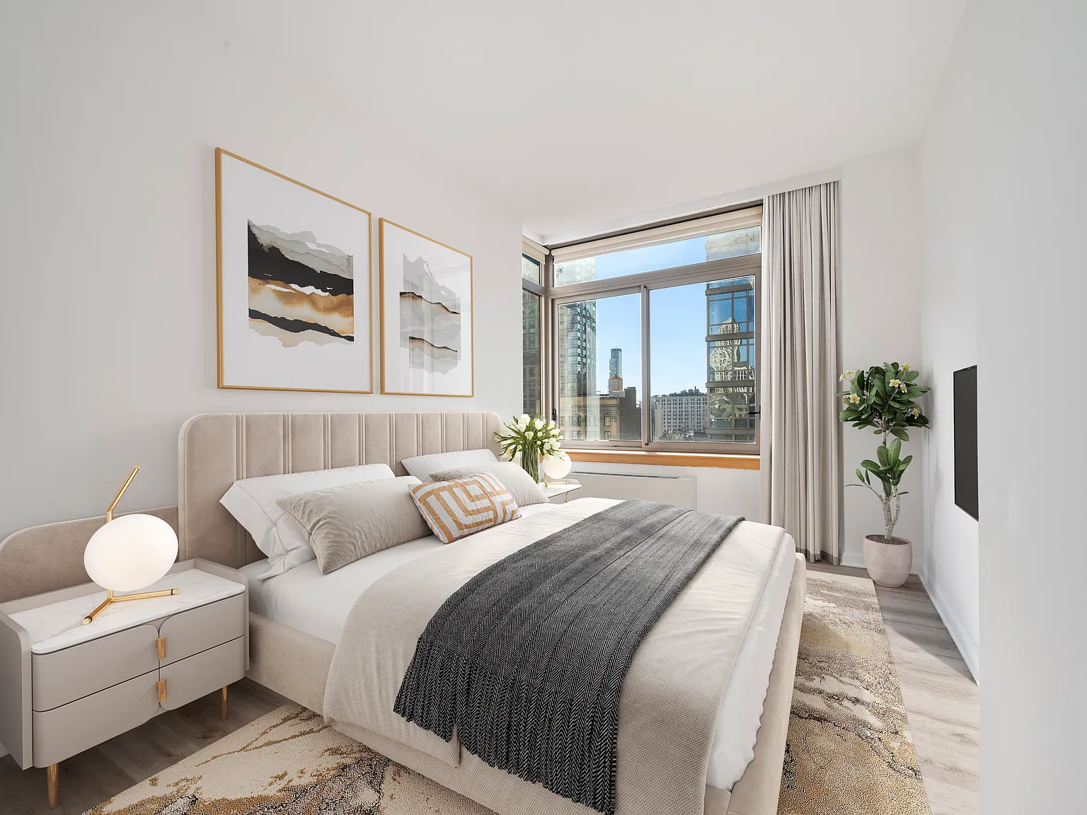 35 West 33rd Street — Photo 2