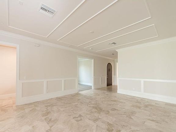 3rd image of 10371 Kensington Shore Dr #H-102