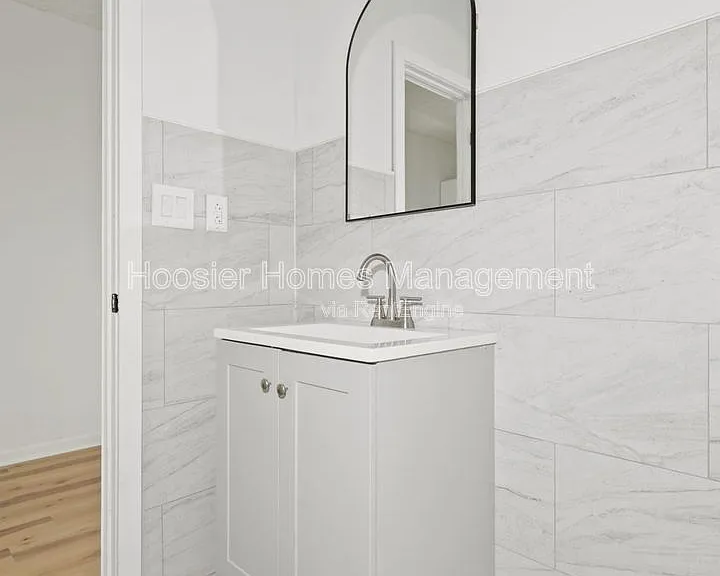 822 N Bradley Ave #822 — Photo 20