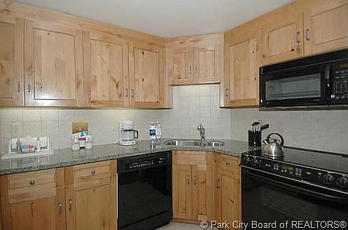 3rd image of 3855 N Grand Summit Dr #460-Q1