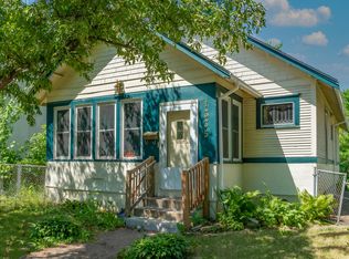 1335 Queen Ave N, Minneapolis, MN 55411