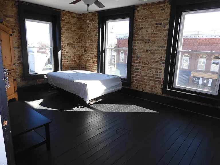 310 Virginia Ave — Photo 7
