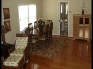 333 Angus Rd, Chesapeake, VA 23322