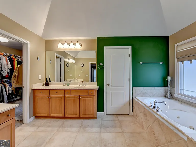 2213 Hamilton Mill Pkwy — Photo 45
