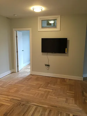 Rented by Heritage Realty LLC | media 18