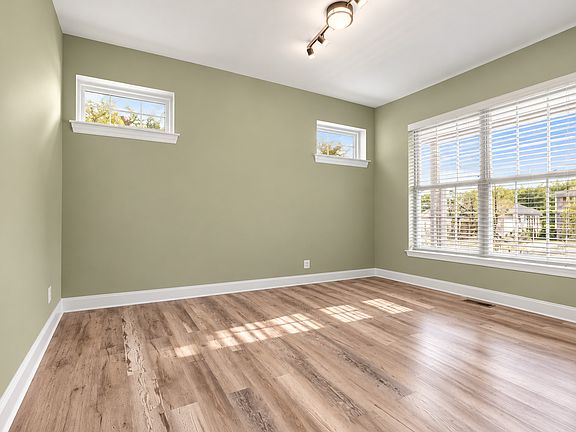 4th image of 4508 Drendel Rd
