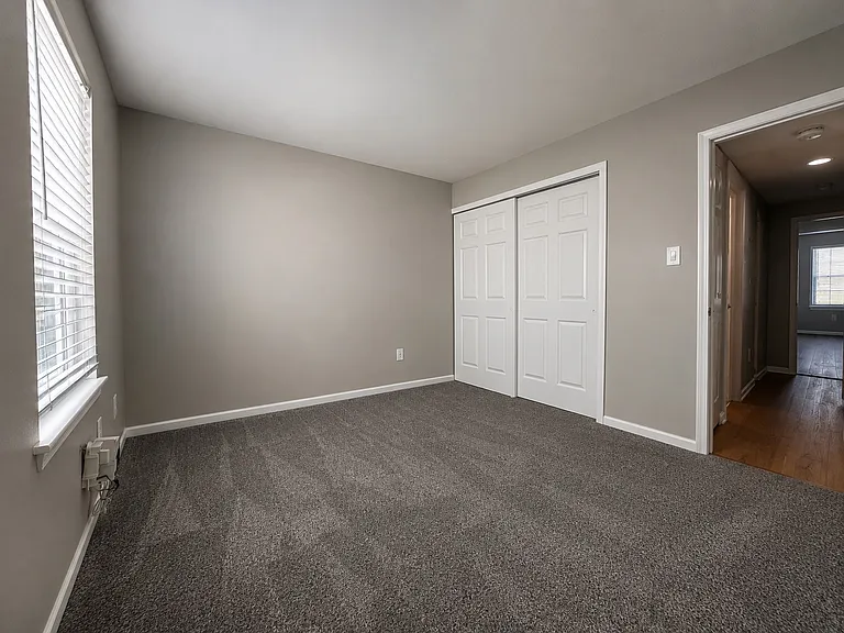 365 Independence Dr — Photo 11