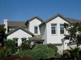 945 Bellwood Ln, Vista, CA 92081