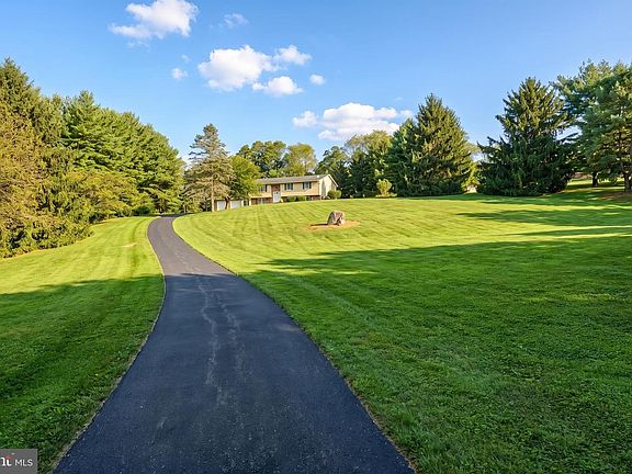 5th image of 488 Fuhrman Mill Rd