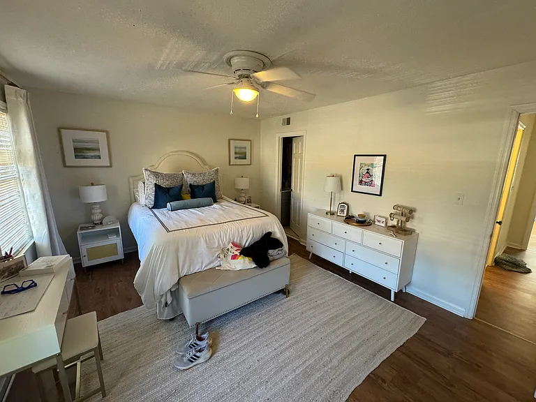 525 Waddell St #10 — Photo 13