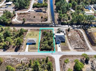 954 Lakeside Dr, Lehigh Acres, FL 33974