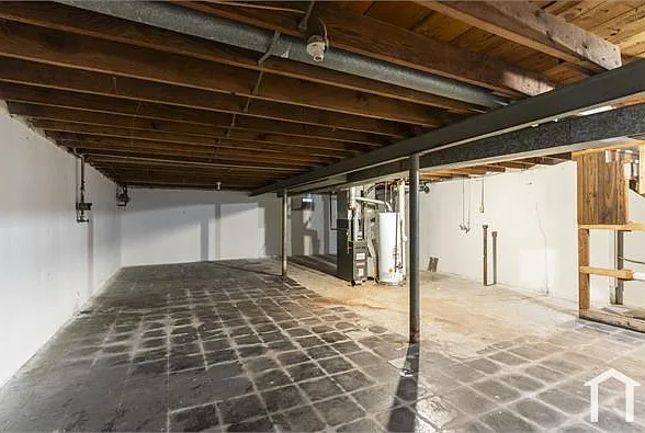 801 Thomas Ave — Photo 18