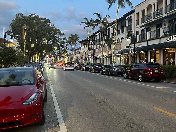 Down Town Naples