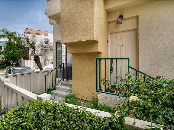 2nd image of 5455 Sylmar Ave APT 1803