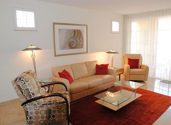 4th image of 100 Meridian Ave APT 225