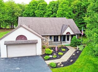 411 Tomahawk Trl, Mercer, PA 16137