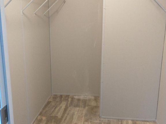 Walk in Closet