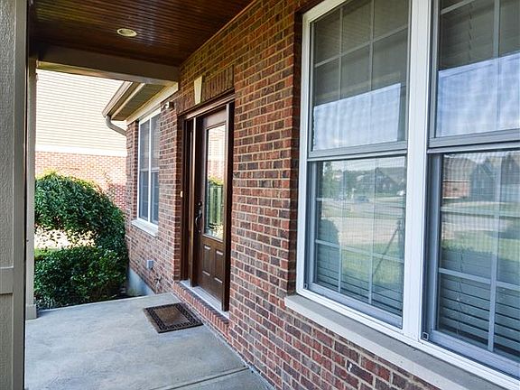 2nd image of 1019 Aristides Dr