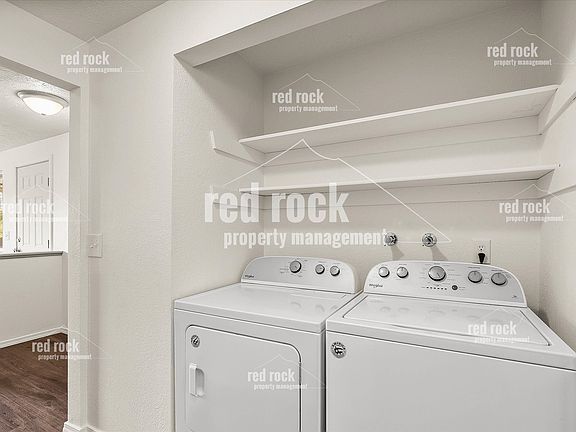 5th image of 1336 W Garland Ave #1