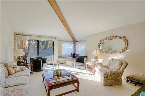 4th image of 15800 Village Green Dr