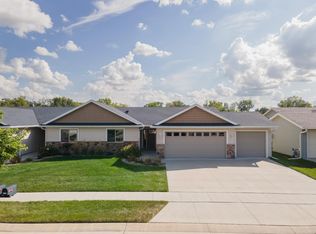 3698 Wildwood Ln SE, Rochester, MN 55904