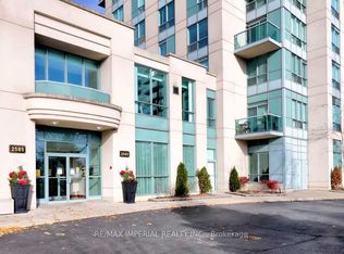 2585 Erin Centre Blvd #903, Mississauga, ON L5M 6Z7