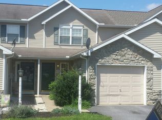 38 Sandstone Ct, Lititz, PA 17543