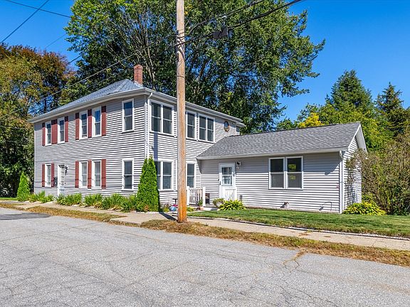 2nd image of 23 Carter St
