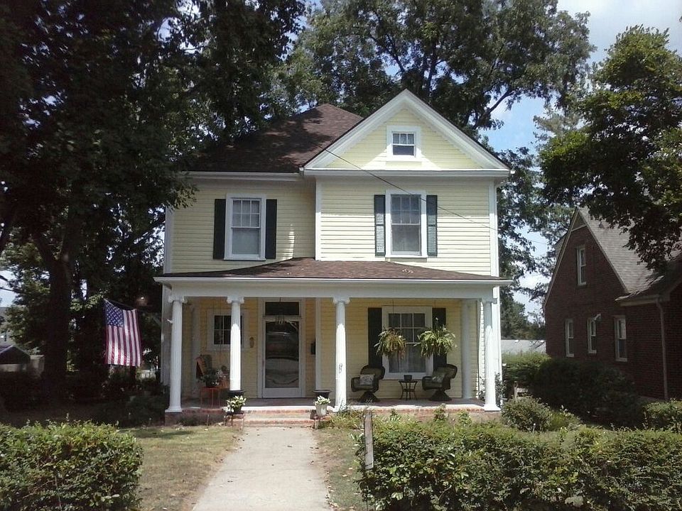 1st image of 326 Townes St