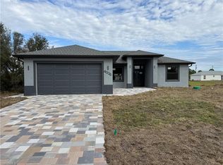 4006 34th St SW, Lehigh Acres, FL 33976