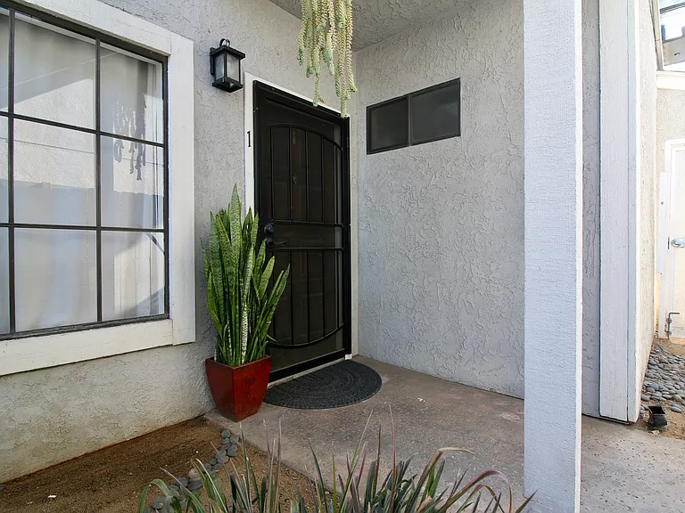 4475 Campus Ave #1 — Photo 1