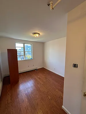 Rented by Minotaur Management | media 2