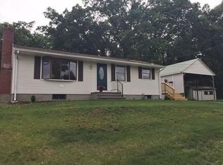 30 Loomis Ct, Chicopee, MA 01020