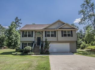 108 S Leisure Ln SE, Eatonton, GA 31061