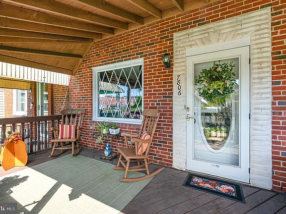 3rd image of 7806 Rockbourne Rd