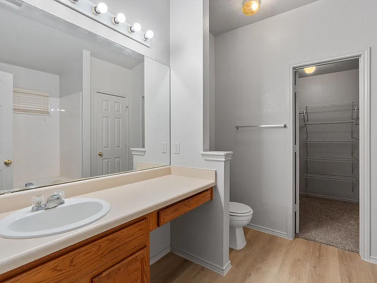 12921 White House St — Photo 15