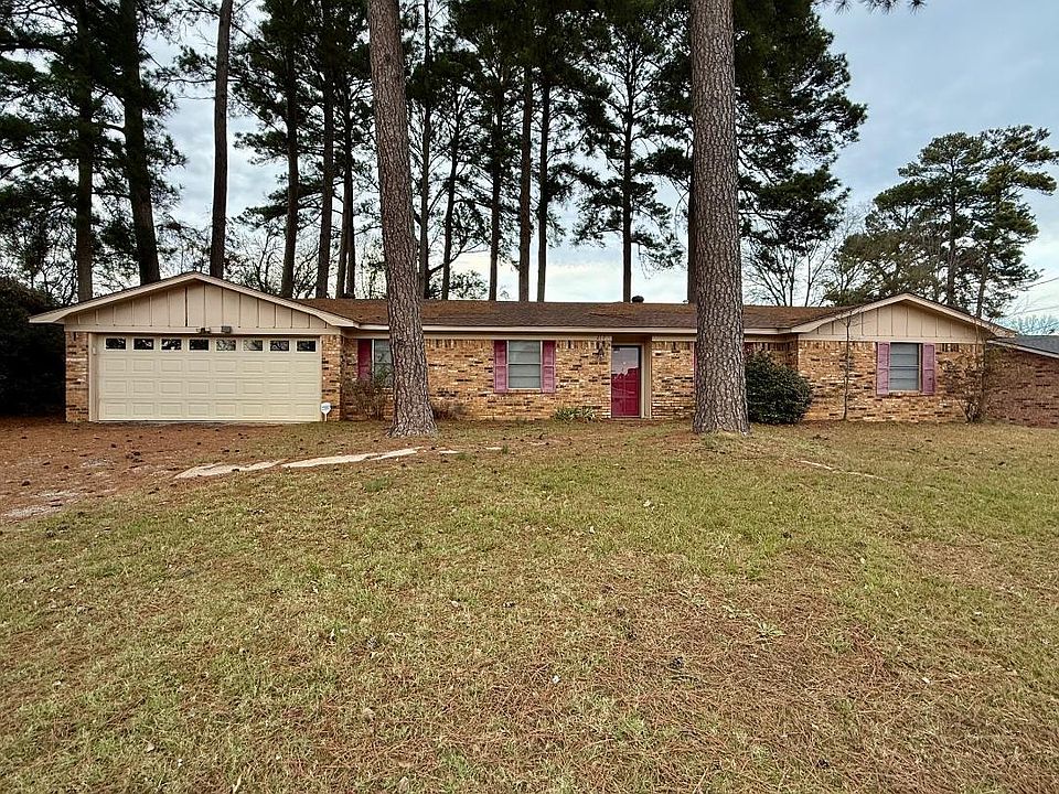 1st image of 217 Sherwood Dr