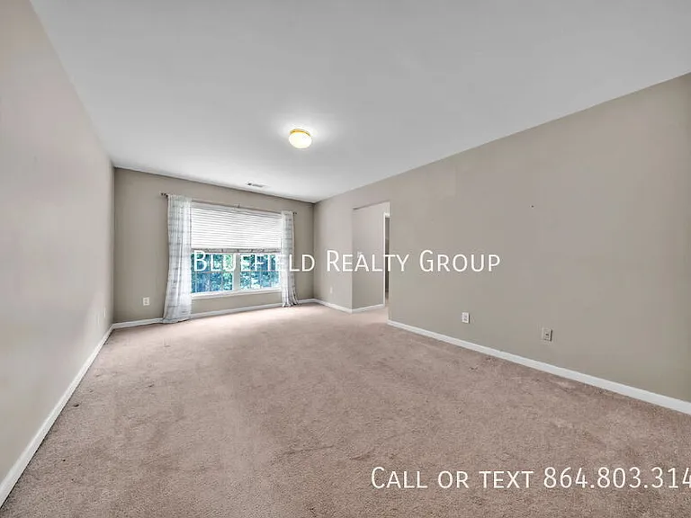 417 Summergreen Way — Photo 17