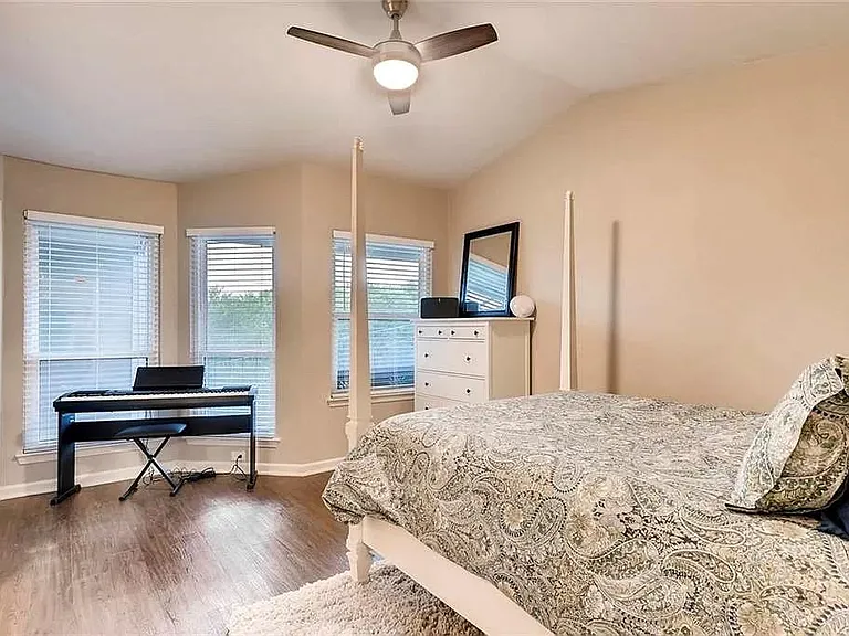 5313 Indio Dr #A — Photo 24