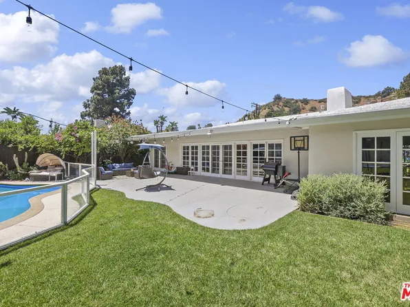 1850 Coldwater Canyon Dr, Beverly Hills, CA 90210