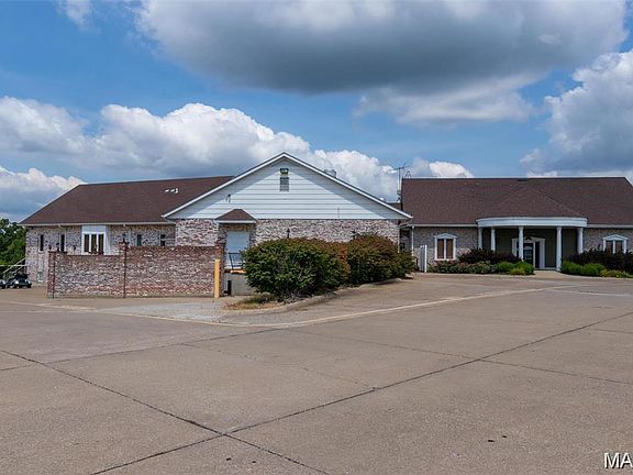 2nd image of 9679 Moonshine Dr