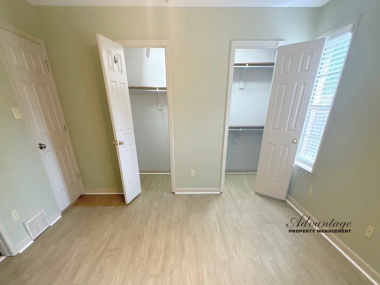 1197 Scarlet Tanager Ln — Photo 11
