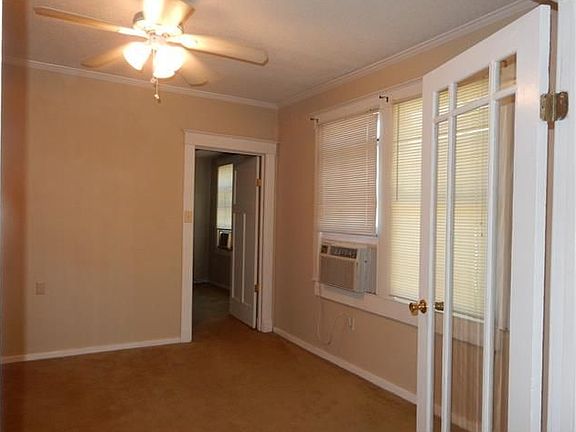 4th image of 5560 Rosemary Pl