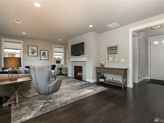 3rd image of 8401 121st Pl SE
