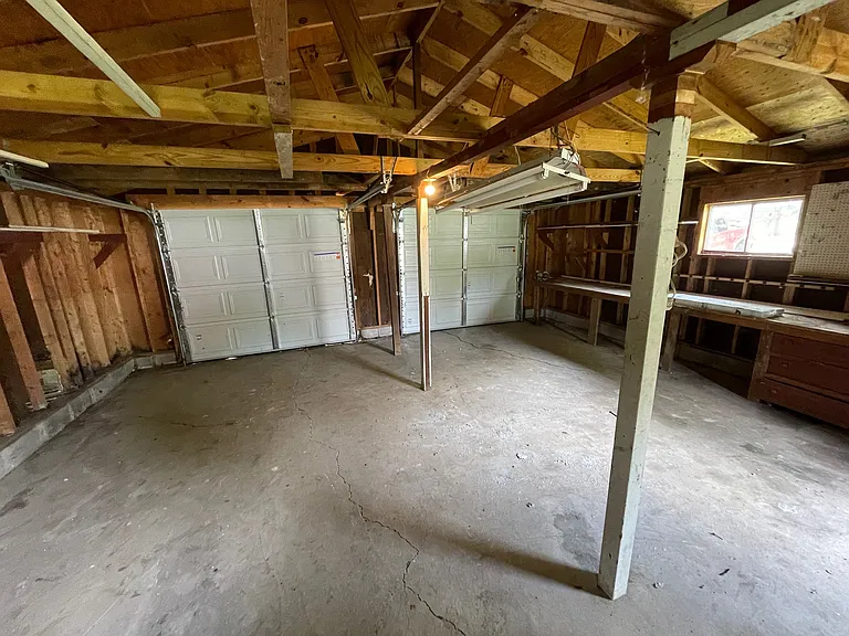 312 S Main St — Photo 19