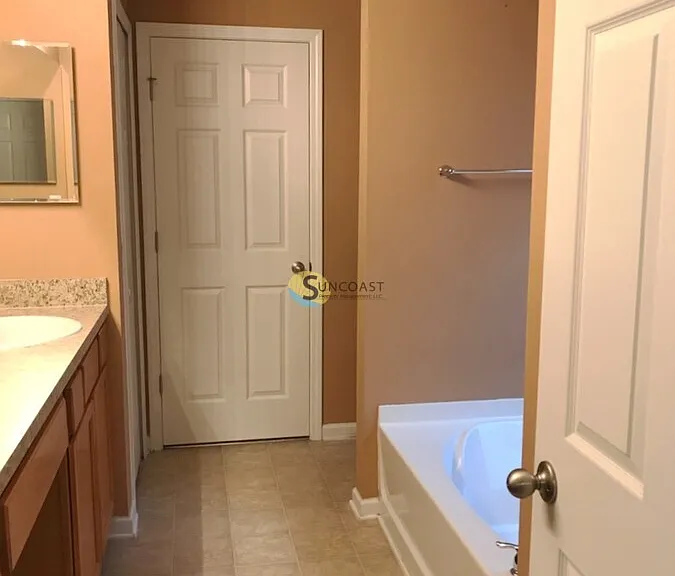 12060 Hayden Lakes Cir — Photo 7