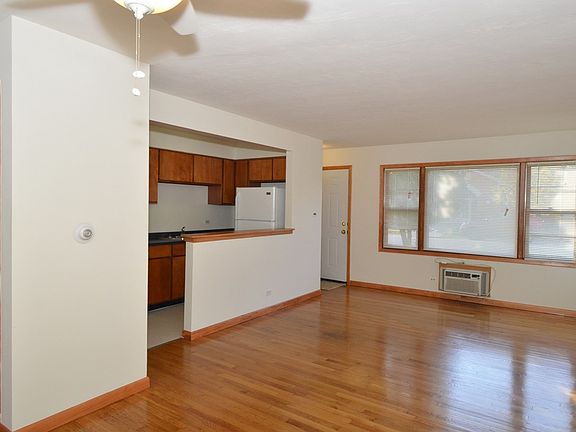 578A 2 BR/1 BA