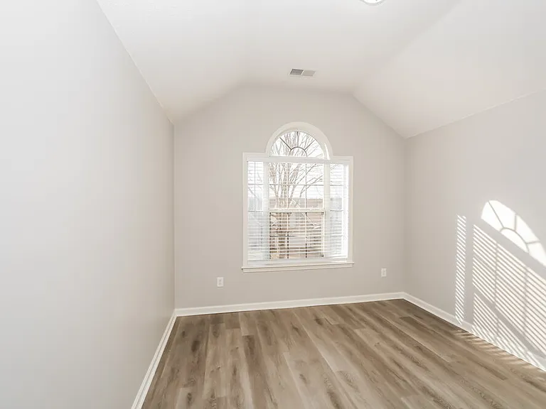 2278 Purple Leaf Cv — Photo 16