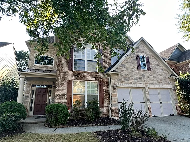 4635 Granby Cir — Photo 8