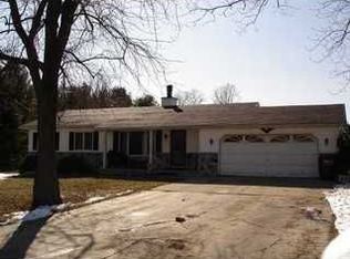 11540 S Wacousta Rd, Eagle, MI 48822